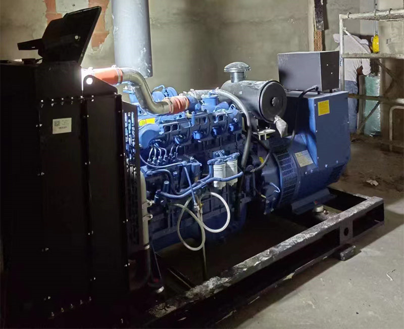 五(wǔ)裡鋪小學100kw玉柴安(ān)裝完成